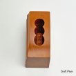 斧折樺のペンスタンド上から