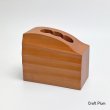 斧折樺のペンスタンド正面